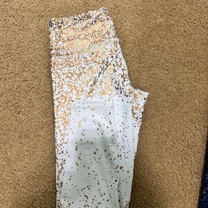 Zyia Stay Gold White LNT